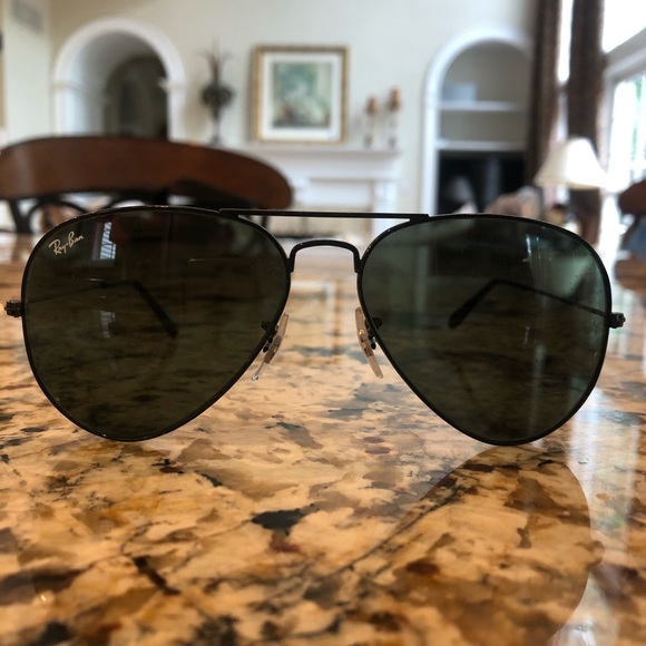 All black Ray Bans - Picture 1 of 4